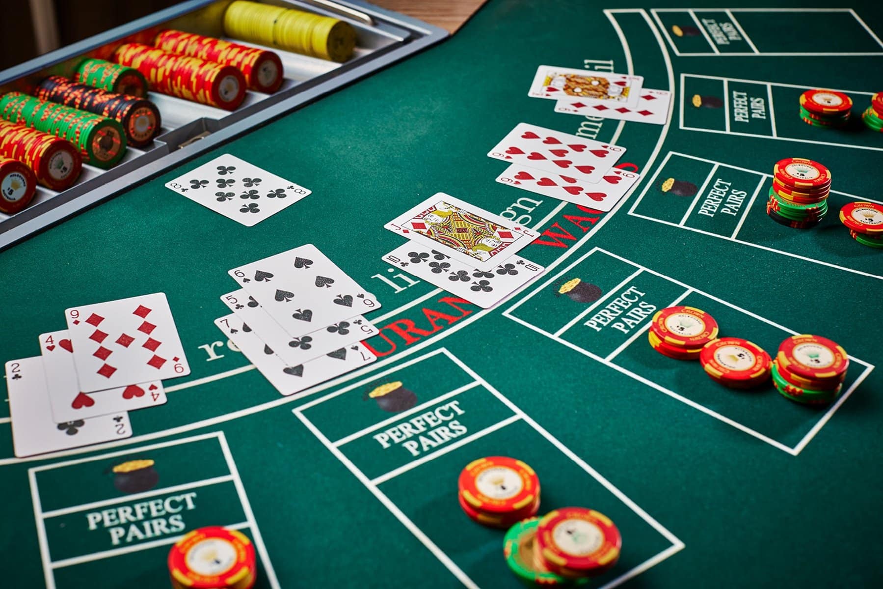Blackjack Strategies to Live By: Online Casino
