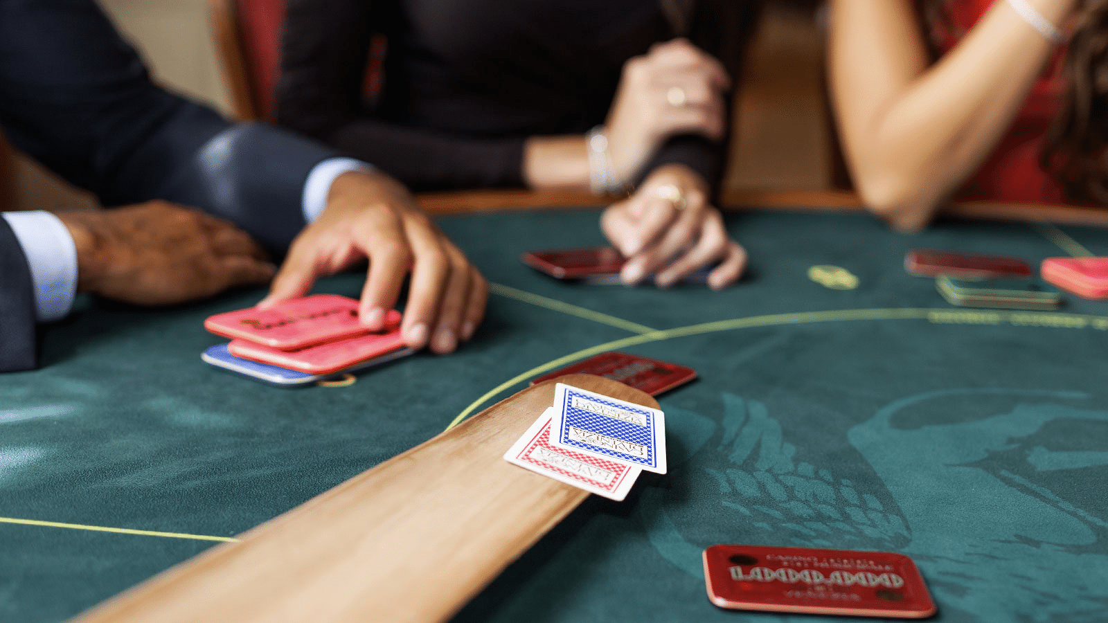 Chemin de Fer Classic French Baccarat Game